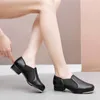 Zapatos de baile Apertura elástica Suelle Sole Tap Mujeres Importadoras Negras de cuero Paso de zapatillas Gran tamaño