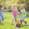 Baby Bath Toys Acqua Sprinkler per bambini Summer Toys Backyard Games Attacchi al tubo da giardino Spruzzando l'irrigatore a spruzzo d'acqua giocattolo per bambini L48