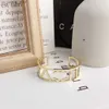 Bedelarmbanden luxe ontwerper manchet bangle armband merk brief hanger 18K vergulde rosé goud gecoate modeontwerp populair reliëfstempel b53y4