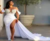 2021 Plus size Arabische Aso ebi kanten kristallen sexy trouwjurken pure nek hoge split mantel satijnen bruidsjurken zj2946168308