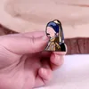 Girls Oil Painting Enamel Pin Film Film Film Film Citazioni Badge Film di anime Cinetti Giochi