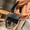 Bag dam alligator axelväskor för kvinnor 2024 små vintage handväskor retro kvinnlig pu läder hasp messenger flickor flickor