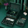 Collares de cajas de caja de joyería de 3 capas verdes aretes anillos Caso de soporte para mujeres Gran capacidad con Lock240327