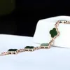 Bracelet Vac Shangguanyun Jewelry SG101 Xinjiang Hotan Jade Four Leaf Grass Bracelet 925 Bracelet de mode Jasper incrusté en argent