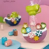 Toys de bain pour bébé 2023 Baignoire chaude Sprinking jouet mur mural navire Pish baignoire Bathtube jouet d'eau jouet avec des blocs alphabetes pour enfants L48