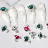 Garrafas sofrem de unha sofisticada azul/transparente/vermelho/verde/chama shinestone deco metal vidro encantos de 50pcs/suprimentos de unhas de pacote (bj3468)