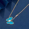 Version haute originale 1to1 Collier de marque V Vancefe Turquoise Blue Butterfly Collier Natural Fritillaria Light Designer Collier de tour de cou de haute qualité