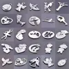 Colliers pendants 10pcs Angel classique Isis maman et enfants Charmes en acier inoxydable