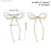 Charm Salircon Elegant Imitation Pearl Bow Stud örhängen Korean Charm Beaded örhängen Charmig brud Bröllopsfest smycken gåvor240408