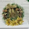 Decoratieve bloemen kerstkrans bessen