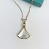 Chic Seashell Fan Design Lock Collarbone Necklace Women's Mini Dress Pendant Chain