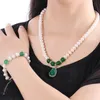 Dainashi grandi orecchini da donna da donna da 910 mm e set di braccialetti con agata verde di perle d'acqua dolce per donne 240401