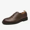 Moda de grandes dimensões Oxford Shoes Oxford Block Casual Leather British Business Trendy