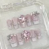 Hohlauslösende französische Stil süßer und rosa handgefertigtes Tragen gefälschter Nägel Private Anpassung ist nicht erstattungsfähig und nicht austauschbar