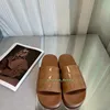 Sandały designerskie Zielone kapcie intrecciato dla mężczyzn kobiety luksusowe slajdy basenowe Paris Slowers Beige Flat Rubber Buty na plażę Modną Slajd Pokój Slipper 35-45