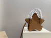 Designer Star Bag Luxury Leather Crossbody Bag High Quality Handbag Retro Star Shape Chain Bag