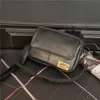 Kvinnor crossbody messenger väskor affärer casual handväska axel ny högkvalitativ läder för män företag plånböcker för pojkar flickor ryggsäckar