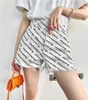 Womens Jeans 21 Full Printing Wang High Waist Denim Shorts Loose Light Casual Tassel Pants Fashion Business Street