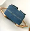 Branda de bolsas de ombro Designer feminino Filma Bolsa Crossbody Denim Produção de grande capacidade Bola ao ar livre Casual Versátil