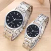 Armbanduhren 2pcs/Set Paar minimalistische Leichtmetallgurt Quartz Uhr als Geschenk für ihren Partner