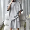 6xl duże męskie garnitur Korean High Street Fashion Shorts Dwuczęściowy zestaw mężczyzn retro szyja