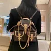 Designer Women Backpack 24 Resortcollectie Leer Multi Pocket Backpack Chain Decoration Fashion Duma Women Knapsack