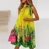 Lady Casual Loose Halter Pleated Maxi Dres Fashion Leaf Print ärmlös Beach Boho Dress Elegant Long Party 240327