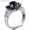 Cluster anneaux batte noire anneau accessoires de mariage halloween cristal zircon skull mode bijoux de femmes 240408