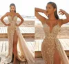 2022 Designer Lace Wedding Dress Gorgeous Champagne Sexiga brudklänningar Applicerade lårhöga slitsar Spaghetti Rems Äktenskapsklänningar3711870