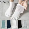 Chaussettes masculines 5 paires hommes Mesh d'été cinq doigts à basse coupe basse coupe avec doigts séparés sports de coton