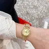 Femmes de luxe en or sliver regardent la marque Top Brand Designer 28 mm Montre à la bracele