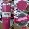 Cobrand Winter Cosmo Pink Red Holiday Watermelon Moonshine Quencher H2.0 40 Unzen Edelstahl Turlers Tassen mit Griffdeckel und Strohwagenbechern Wasserflaschen 0415