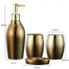 مجموعة حمام مجموعة السيراميك الحمام الذهبي صابون موزع مضخة زجاجة حامل فرشاة أسنان زوجين