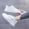 Lässige Schuhe Leder Mädchen Frauen Sneaker hell weiß Sneaker Plattform Ferse Ladies Mode komfortable Größe 35-40
