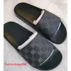 Summer slipper High quality wholesale house shoes slippers casual wear slippers flat classic fashion women men unisex luxury beach shoes D0108