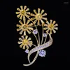 Spille bellissime spille di fiori di strass giallo per donne per spillo con pin di lusso per pin di lusso Accessori Gioielli Regali