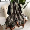 Scarves Classic Paisley Print Scarf Elegant Imitation Silk Shawl Women Windproof Head Wraps Casual Outdoor Travel Beach Towel