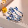 クラスターリングHuitan Luxury Pear Blue CZ Women Rings New Temperamentエレガントな女性アクセサリー結婚記念日パーティーステートメントジュエリー240408