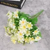 Dekorativa blommor Simulering Silk Fake Flower Liten Fresh Plastic Orchid Daisies 7-Pong Wedding Bouquet