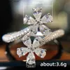 Cluster Rings Huitan Luxury Crystal Flowers Cz Регулируемые кольца для женщин Романтическая свадебная свадебная вечеринка