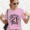 女性のTシャツ女性のための21歳の誕生日21個のTシャツ最終的に法務グループの衣料品パーティーTシャツは21年まで歓声を上げます