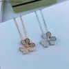 Version haute originale 1to1 Collier de marque Vancefe Collier Clover CNC Précision Platé 18K Gol Full Diamond Pendant clavicule Concepteur de haute qualité Collier