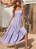 Robes décontractées en été longue robe femme sexy spaghetti sangle sans manches smockée plage de la plage maxi