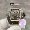 Regarder des hommes et des femmes de la mode Matchs mécaniques Cool Wrist Watches TV Factory Date Business Leisure Case de fibre de carbone White Rubber Band Male C7H4 NOUVEAU Luxury