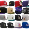 Nouvelles couleurs d'arrivée Chapeaux Snapback de baseball masculin casquettes chapeus classiques toutes équipes Red Vintage Patch Black New York "Capes ajustées de basket-ball sport Chapeau