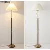 Golvlampor retro trälampa vardagsrum studie sovrummet sängbelysning kreativ enkel veckad lampskärm hem inomhus skrivbord ljus