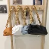 Hobos de sac pour femmes nuage en cuir souple Single Bourse à bandoulière Crossbodybodybag de luxe et griffes de jour