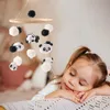 Laten we Baby Mobile Rammles Toys 012 Maanden maken Carrousel Crib Holder naar Bed Infant Bell voor cadeau 240408