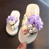 Slippermeisjes sandalen peuter slippers rubber kind huisschoenen bloemen prinses niet-slip glijbanen voor meisjes grote slipper buiten schoenen 240408