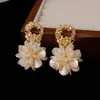 Charm Korean Irregular Design Sensation Copper Metal Acrylic Flower Pendant Earrings Womens Fashion Trends Jewelry Gifts240408